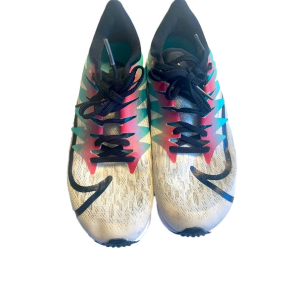 NIKE Air Zoom Rival Fly Cream/Green/Black Womens Size 6 - Picture 1 of 6